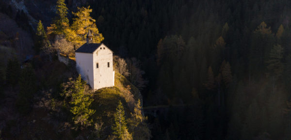 Kapelle bei der Burg Oberfalkenstein (c) Lukas Dürnegger
